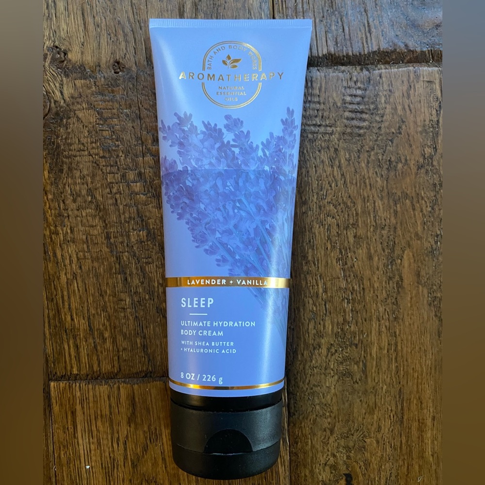 Bath and Body Works Aromatherapy Body Cream Sleep Lavender Vanilla